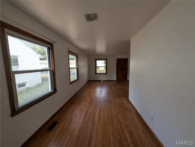 $1,195 | 432 Midlothian Road, St. Louis, MO 63137