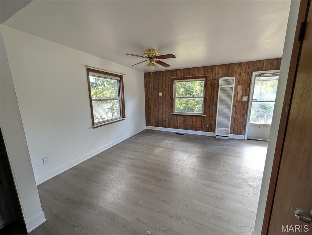 432 Midlothian Road St. Louis, MO 63137 - Photo 5 of 10