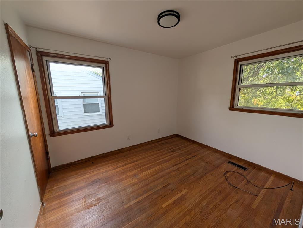 432 Midlothian Road St. Louis, MO 63137 - Photo 7 of 10