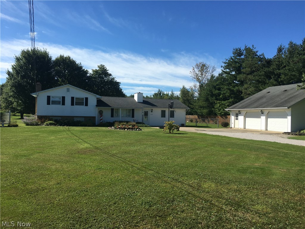 6352 Weaver Road Conneaut, OH 44030 - Photo 2 of 27 Gallery Image 2