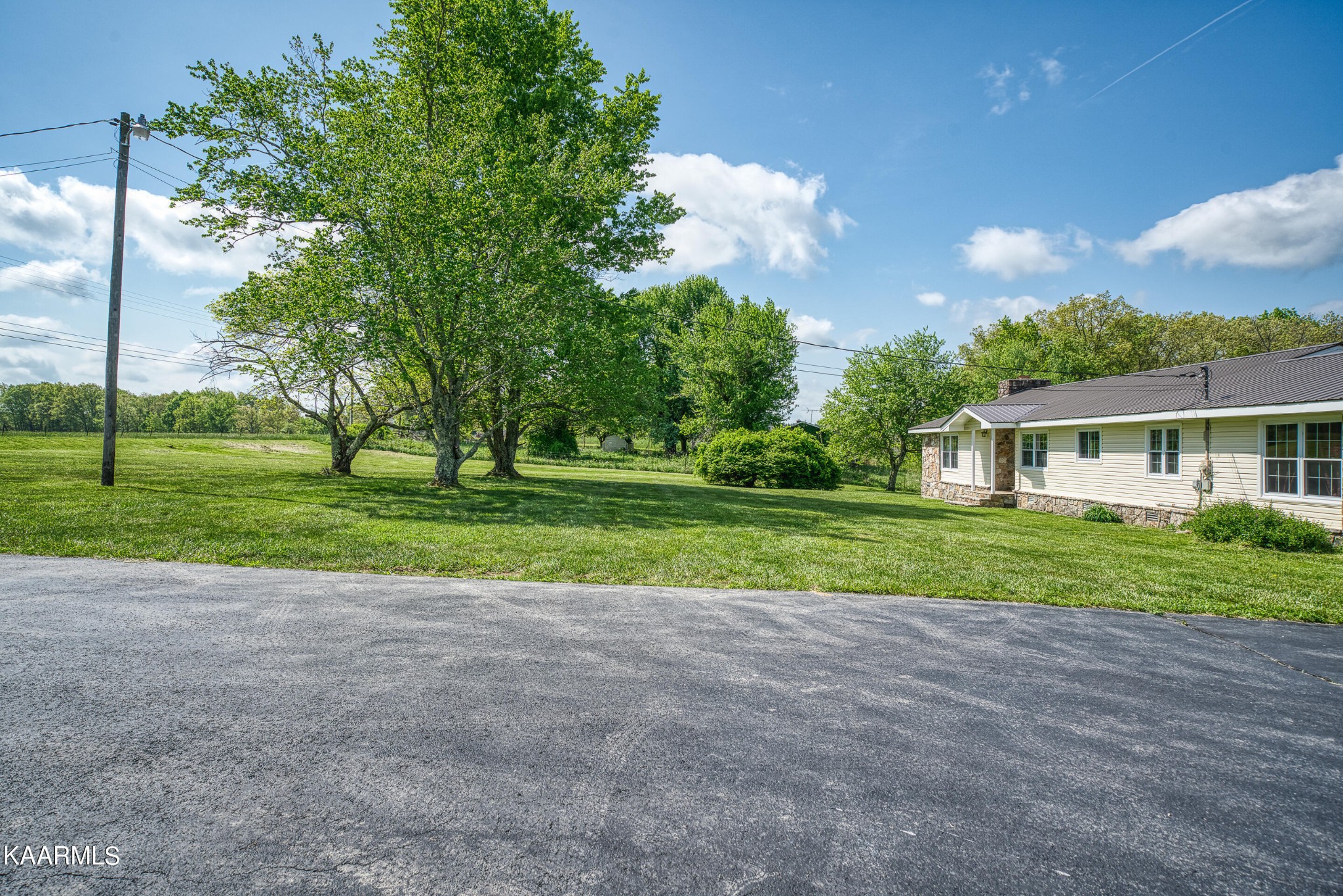 1843 Potato Farm Road Crossville, TN 38571 - Photo 29 of 34 Gallery Image 29