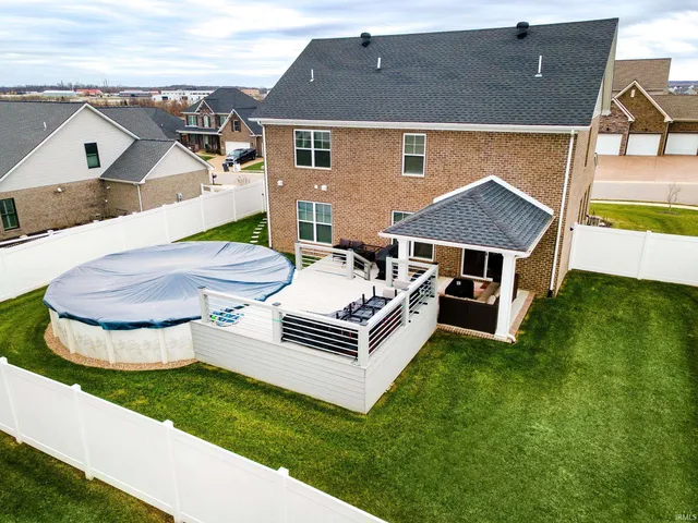 $515,000 | 5680 Brompton Drive, Newburgh, IN 47630