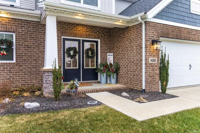 $515,000 | 5680 Brompton Drive, Newburgh, IN 47630
