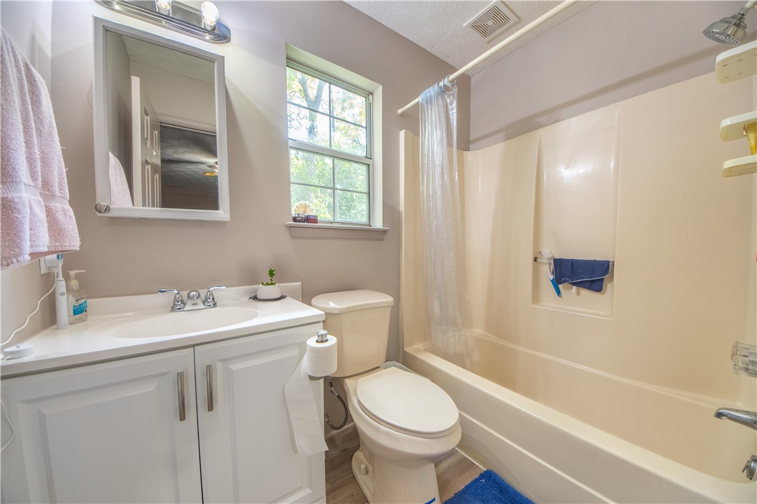 8855 Marlfield Road Gloucester, VA 23061 - Photo 15 of 28 Primary Bathroom - digitally decluttered