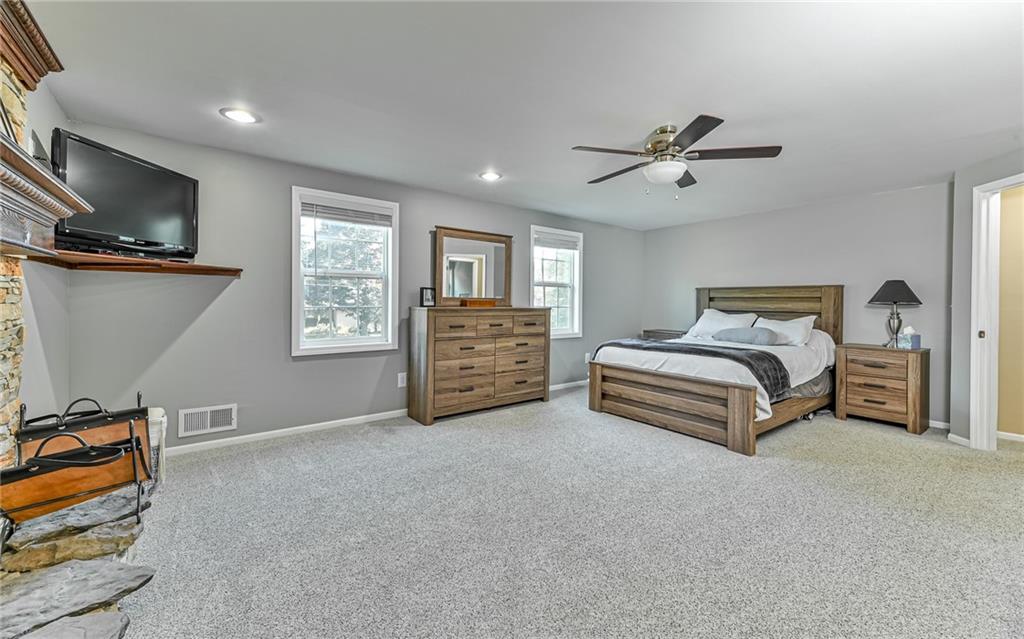 3906 Shepard Road Gibsonia, PA 15044 - Photo 13 of 25 Gallery Image 13