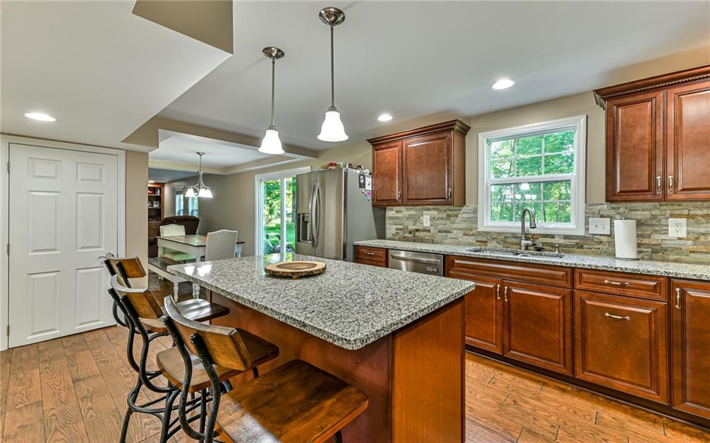 3906 Shepard Road Gibsonia, PA 15044 - Photo 9 of 25 Gallery Image 9