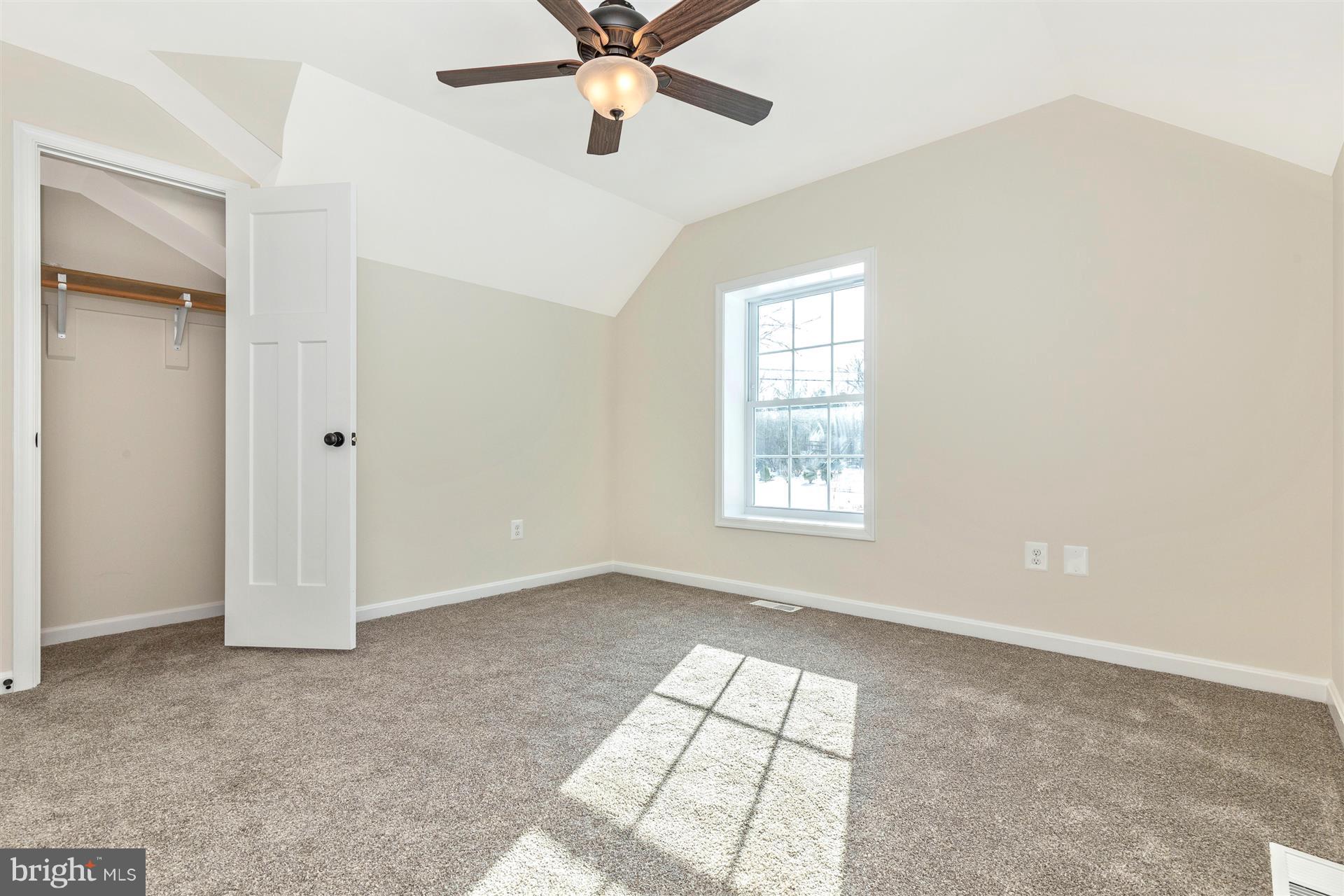10602 Bethel Road Frederick, MD 21702 - Photo 18 of 33 Master bedroom
