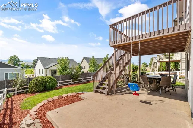 a view of outdoor space yard deck and deck