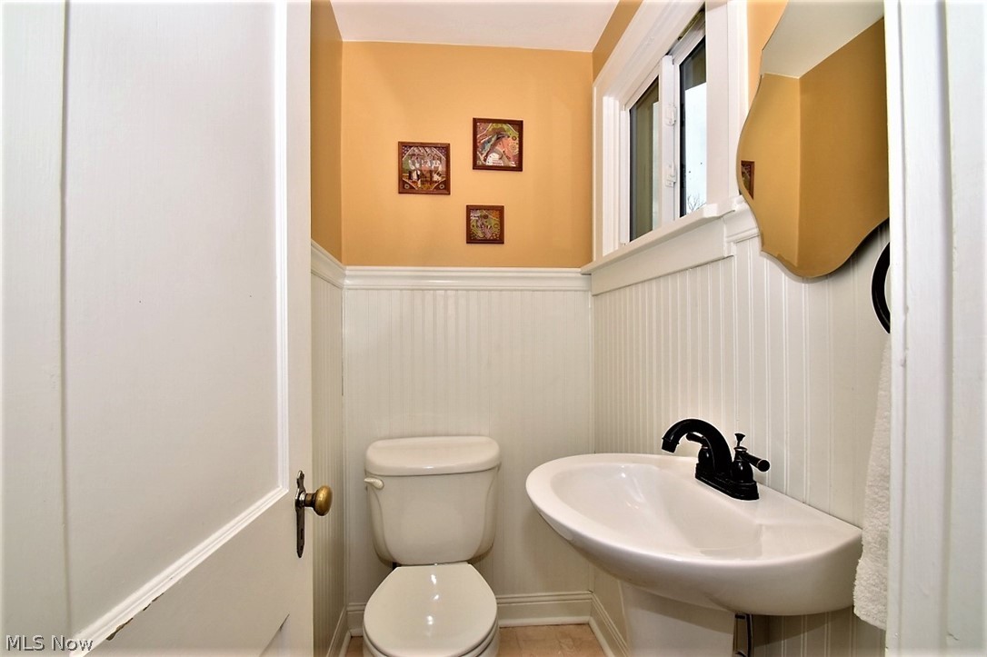 2460 Eaton Road Cleveland, OH 44118 - Photo 11 of 18 Gallery Image 11
