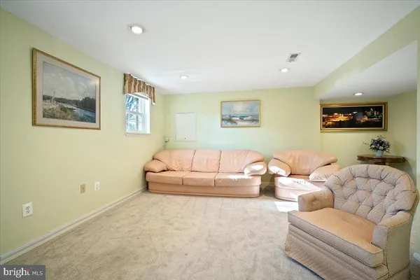 $584,900 | 8217 Mountain Laurel Lane, Gaithersburg, MD 20879