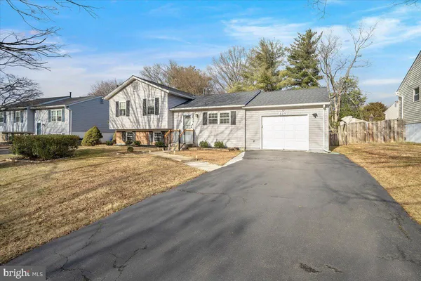 $584,900 | 8217 Mountain Laurel Lane, Gaithersburg, MD 20879