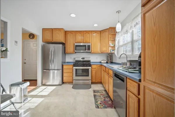 $584,900 | 8217 Mountain Laurel Lane, Gaithersburg, MD 20879