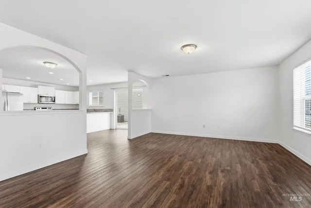 $400,000 | 9201 West Shelterwood Drive, Boise, ID 83709