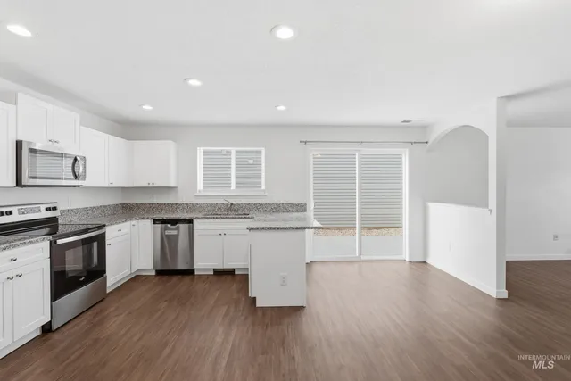 $400,000 | 9201 West Shelterwood Drive, Boise, ID 83709