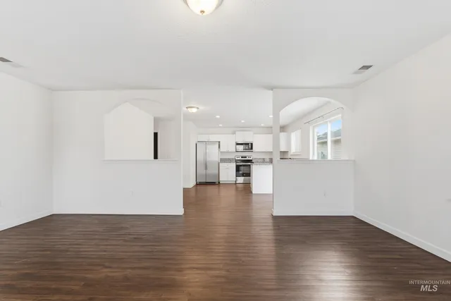 $400,000 | 9201 West Shelterwood Drive, Boise, ID 83709