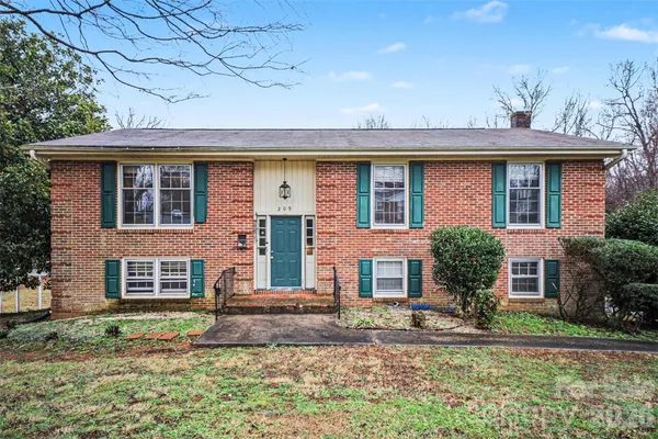 $319,000 | 209 Windover Drive, Forest City, NC 28043