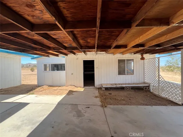 a view of a storage & utility room