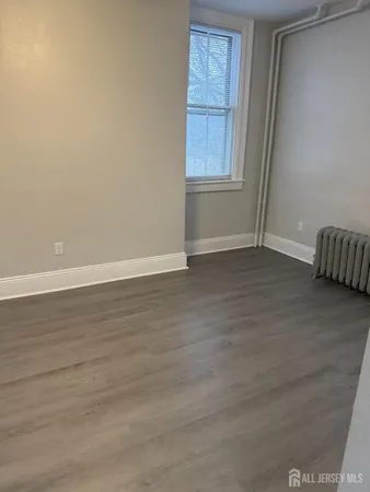 $1,800 | 76 South Adelaide Avenue, Highland Park, NJ 08904