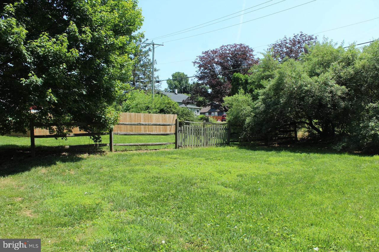 384 Telegraph Road Rising Sun, MD 21911 - Photo 34 of 36 Rear yard behind fence