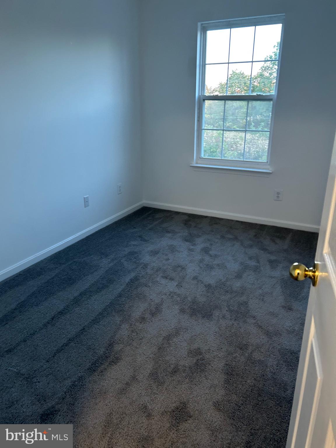 662 Luthardt Road Middle River, MD 21220 - Photo 33 of 52 an empty room with a window