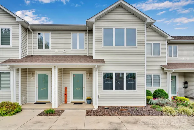 $179,000 | 3275 White Oak Court, Claremont, NC 28610