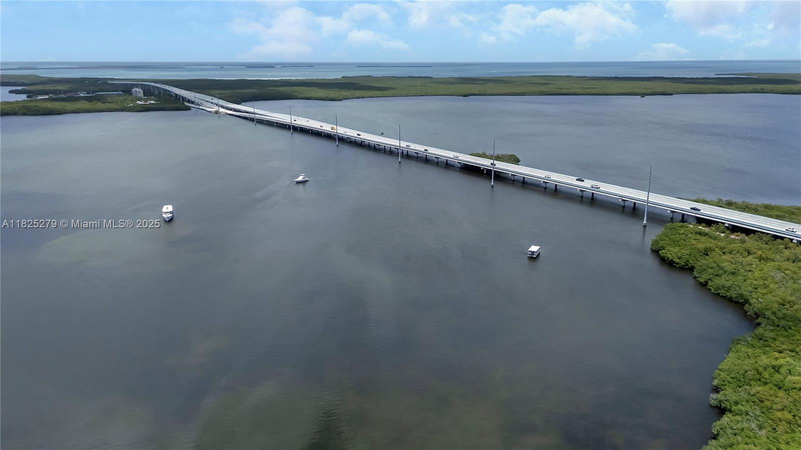 939 Plantation Road Key Largo, FL 33037 - Photo 26 of 41