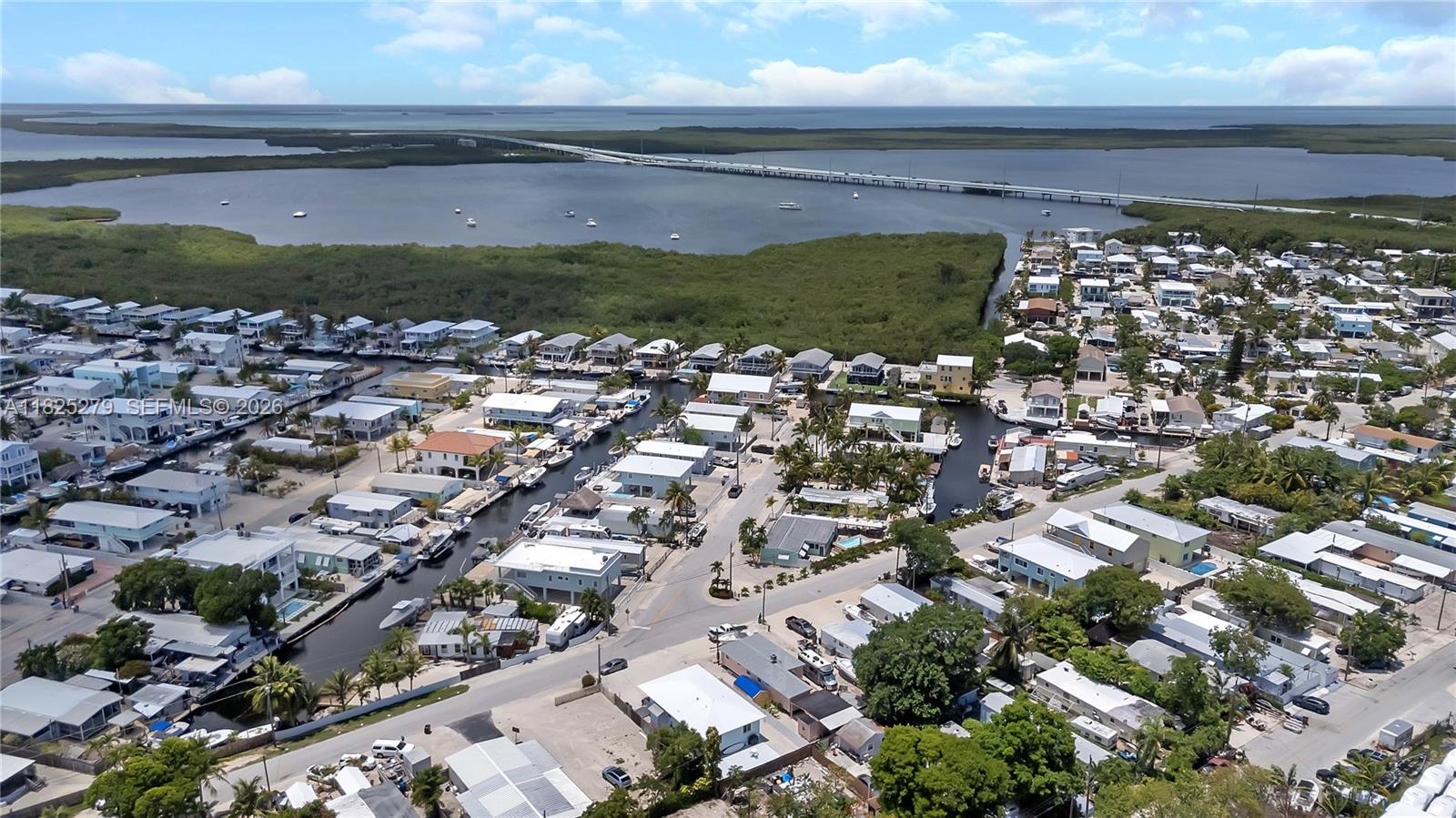 939 Plantation Road Key Largo, FL 33037 - Photo 33 of 40