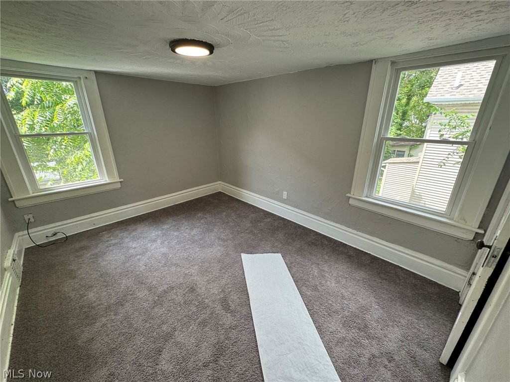 674-676 Carlysle Street Akron, OH 44310 - Photo 15 of 20 Bedroom 3 on second floor