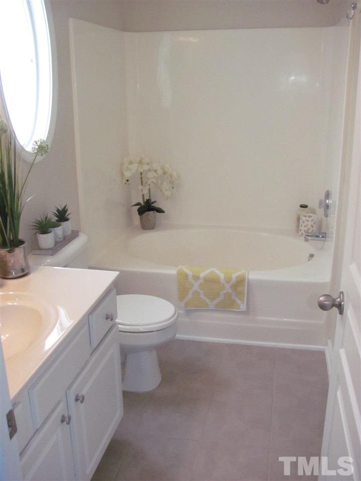 6053 History Trail Raleigh, NC 27612 - Photo 6 of 10 Gallery Image 6
