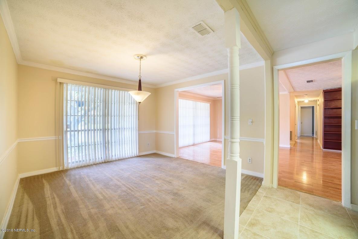 3888 Raintree Road Jacksonville, FL 32277 - Photo 7 of 26 2.c
