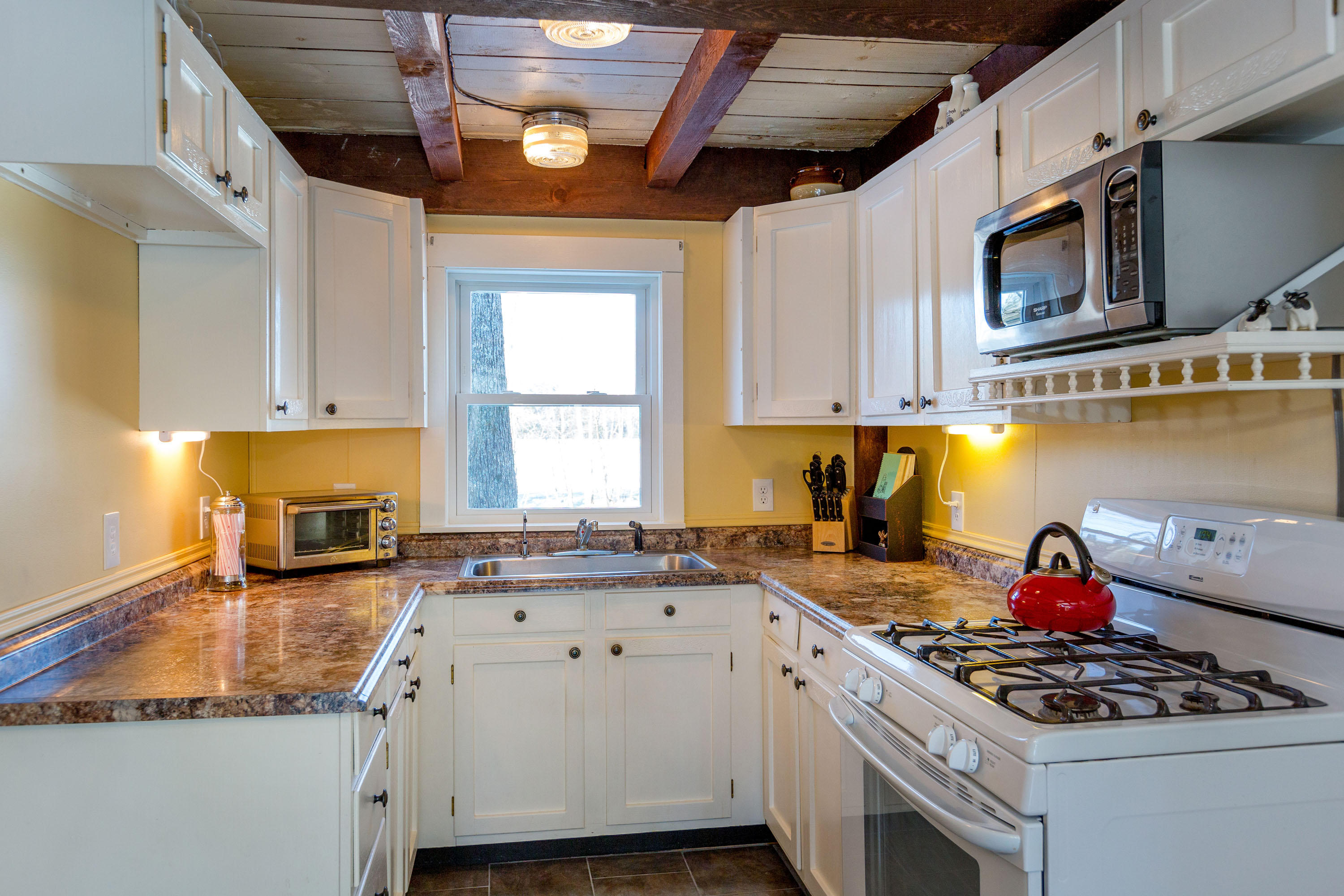 164 Pinewoods Road Lisbon, ME 04250 - Photo 17 of 35 Kitchen