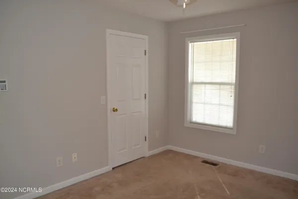 $1,520 | 210 Pecan Grove Drive, Aberdeen, NC 28315