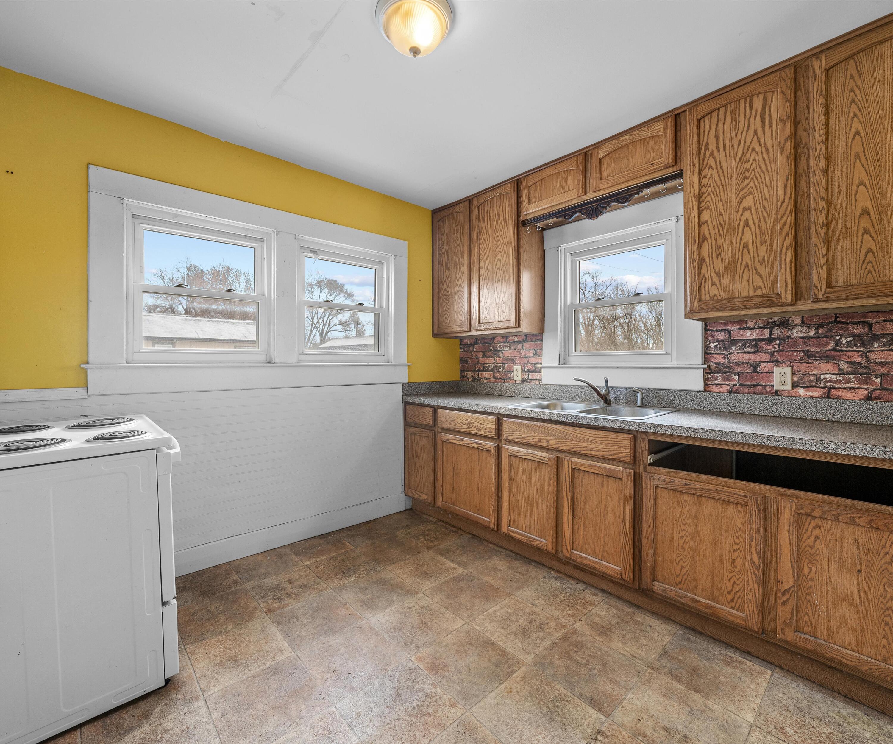 9296 Six Mile Road Northville, MI 48168 - Photo 15 of 35 The Benefit of this Fix n Flip Property