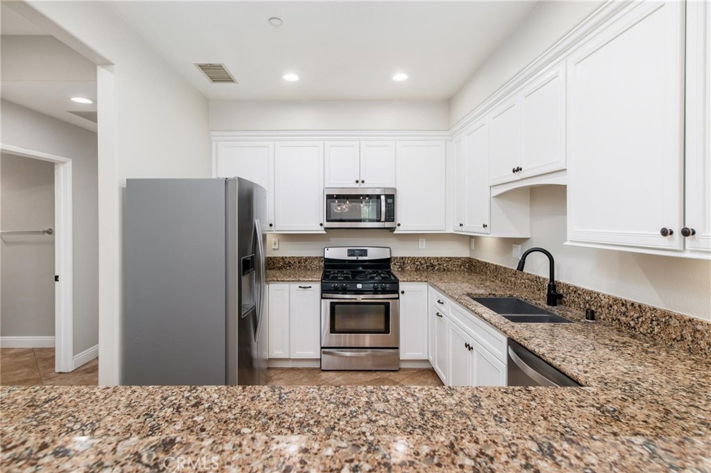 129 Sklar Street, Unit 34 Ladera Ranch, CA 92694 - Photo 3 of 22