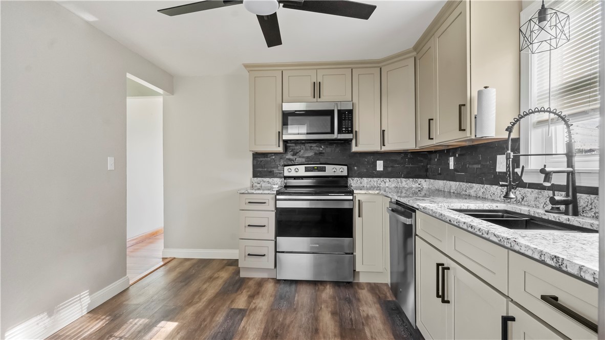 22 Balbo Street Pawtucket, RI 02860 - Photo 4 of 18