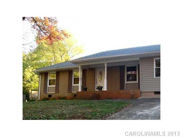 9001 Singingpine Road Charlotte, NC 28214 - Photo 1 of 3 Gallery Image 1