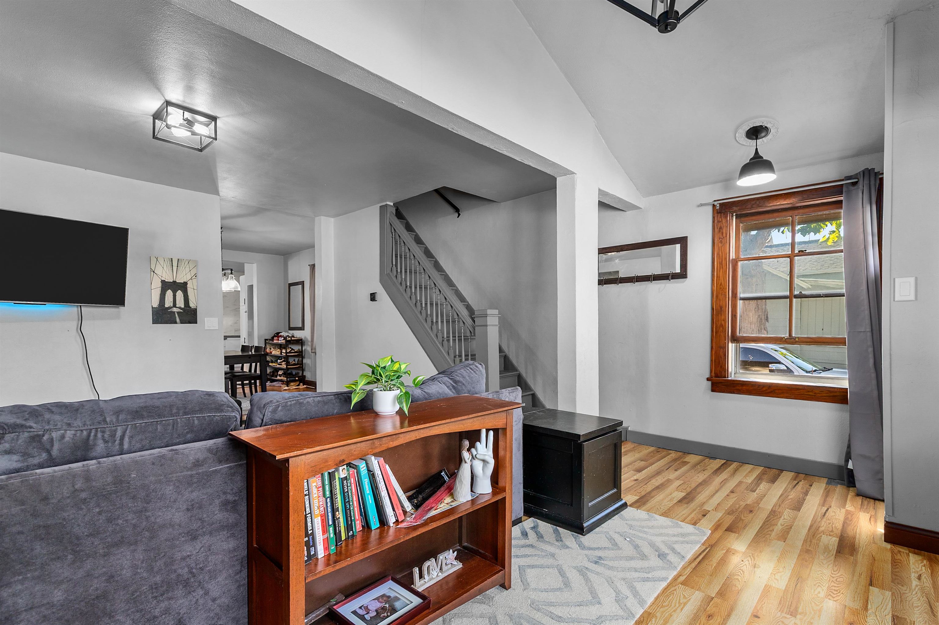 818 North Durkee Street Appleton, WI 54911 - Photo 13 of 45