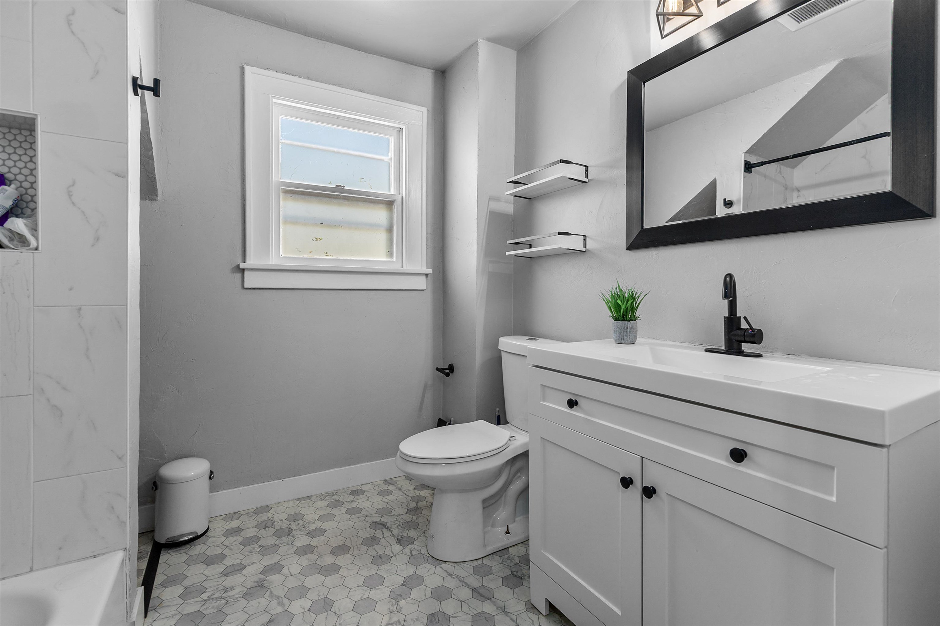 818 North Durkee Street Appleton, WI 54911 - Photo 20 of 45