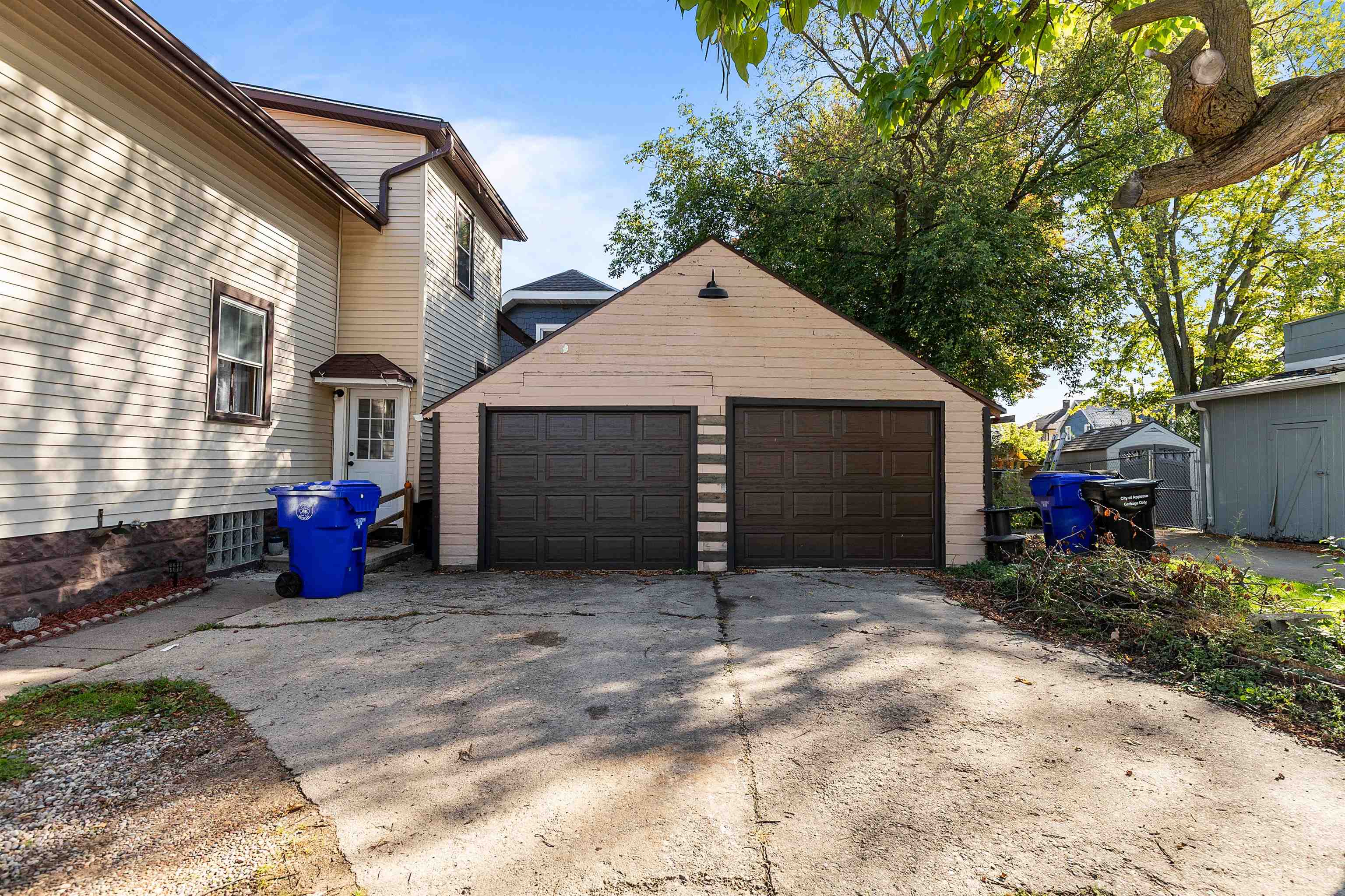 818 North Durkee Street Appleton, WI 54911 - Photo 24 of 45