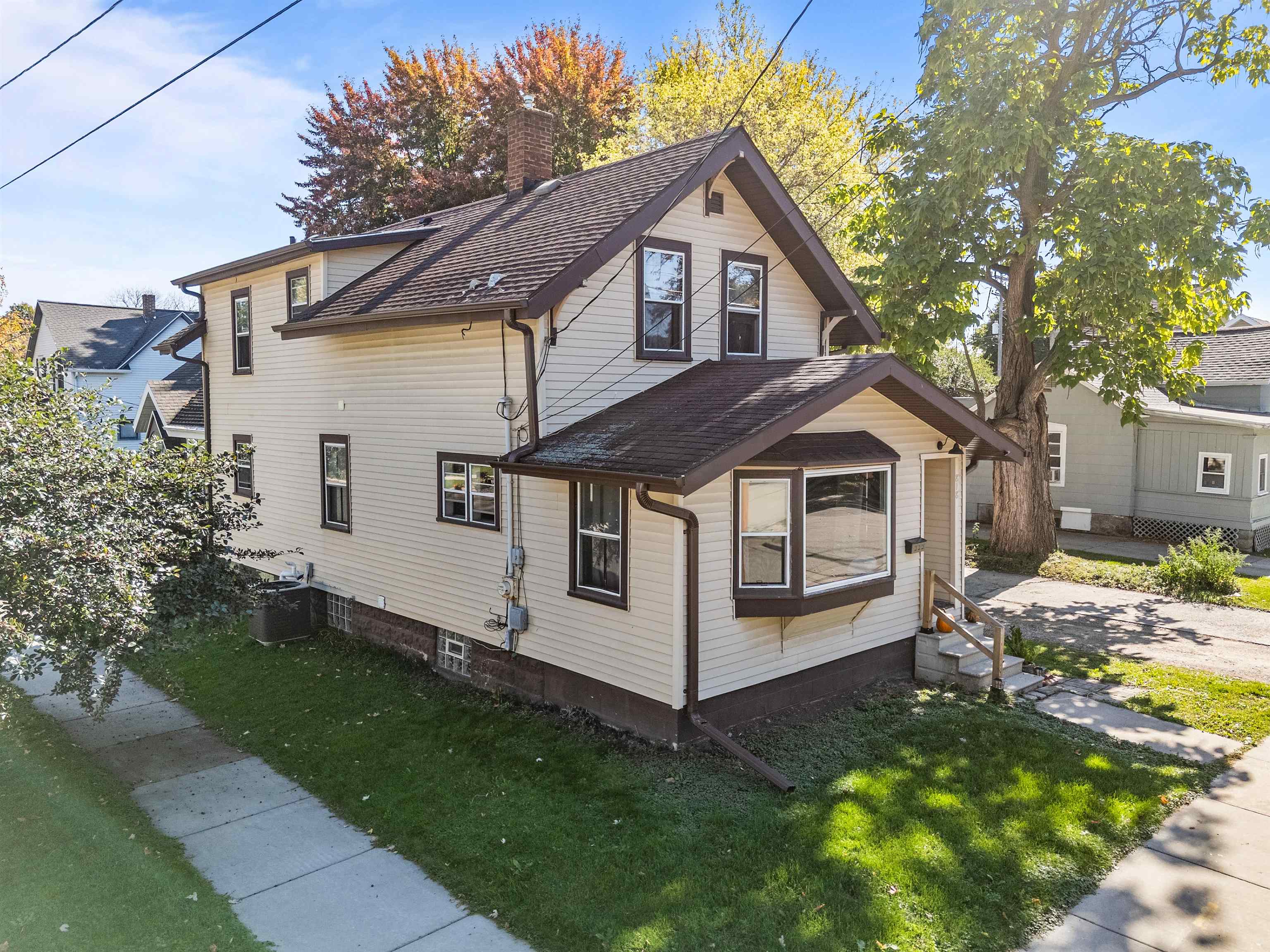 818 North Durkee Street Appleton, WI 54911 - Photo 26 of 45