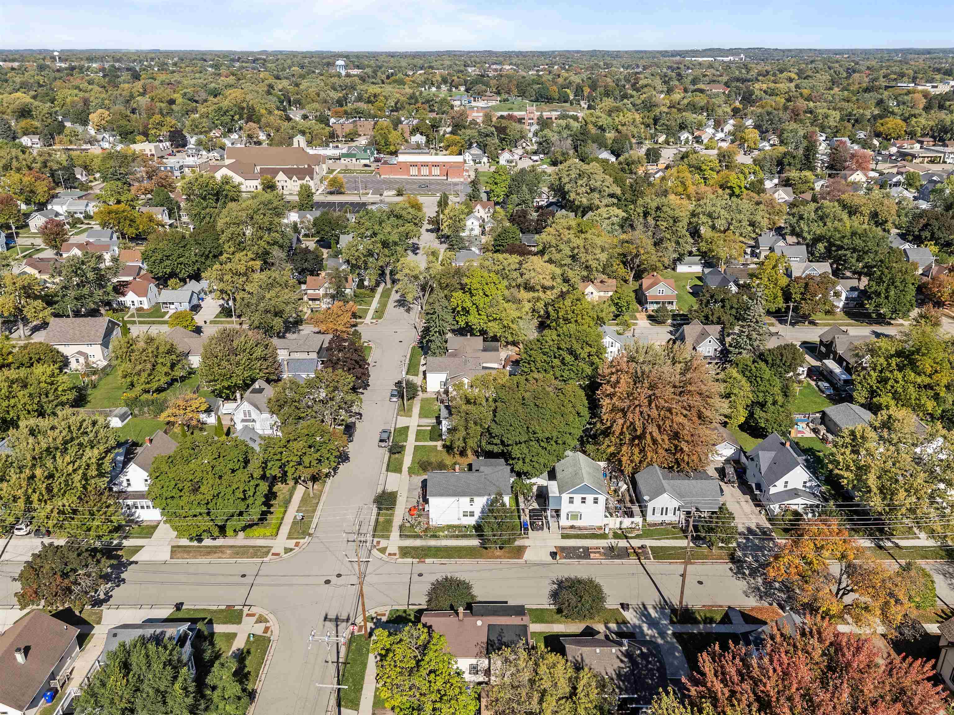 818 North Durkee Street Appleton, WI 54911 - Photo 28 of 45
