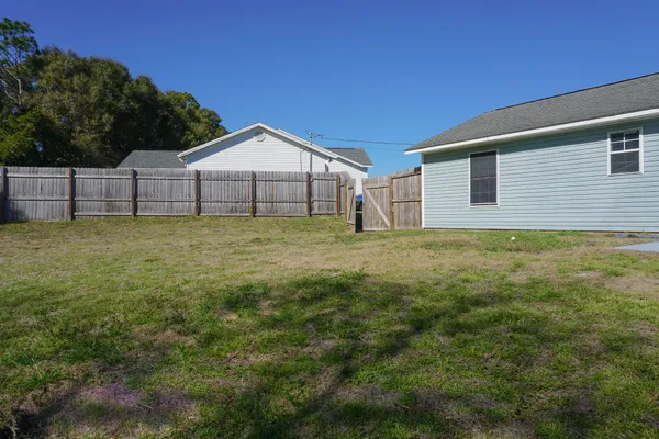 $1,695 | 6 Flora Cove, Crestview, FL 32539