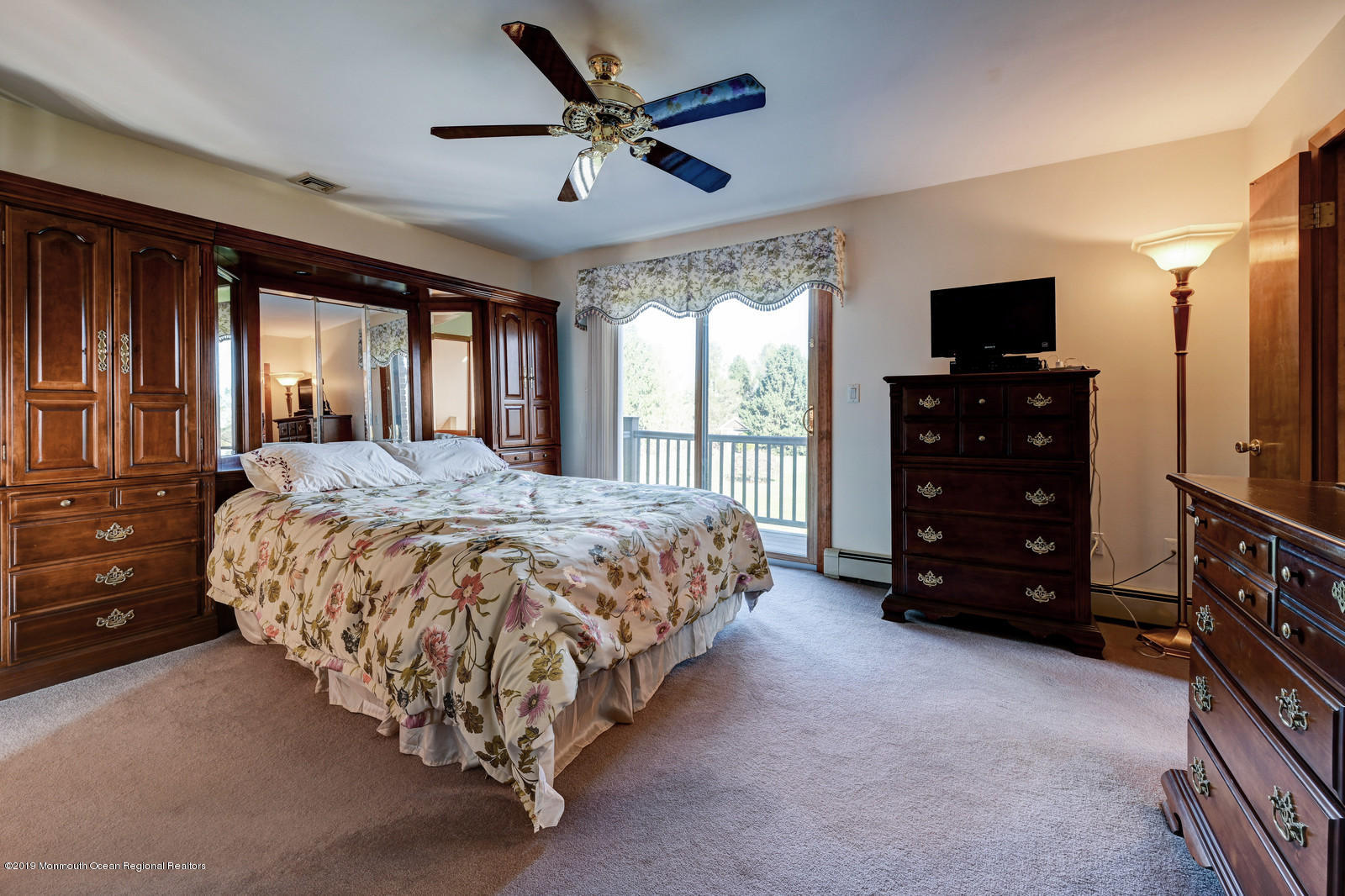 32 Hluchy Road Robbinsville, NJ 08691 - Photo 26 of 33 a bed room with a bed and a television