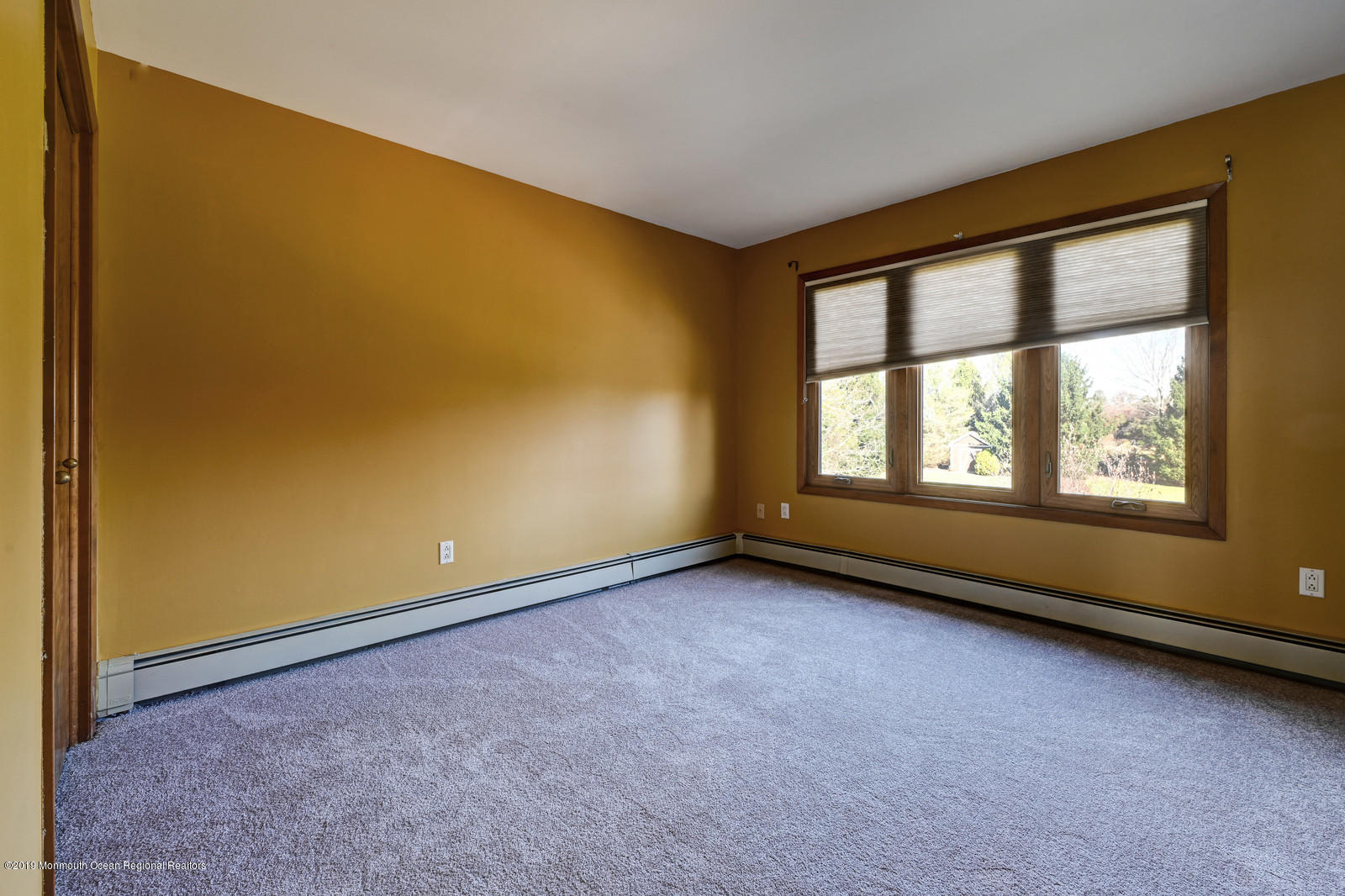 32 Hluchy Road Robbinsville, NJ 08691 - Photo 29 of 33 an empty room with a window