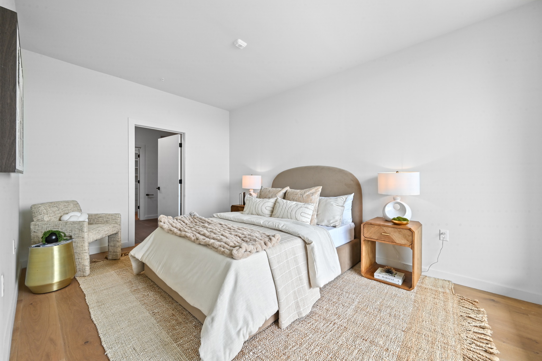 2209 South 1st Street, Unit 209 Austin, TX 78704 - Photo 11 of 38 Primary Bedroom