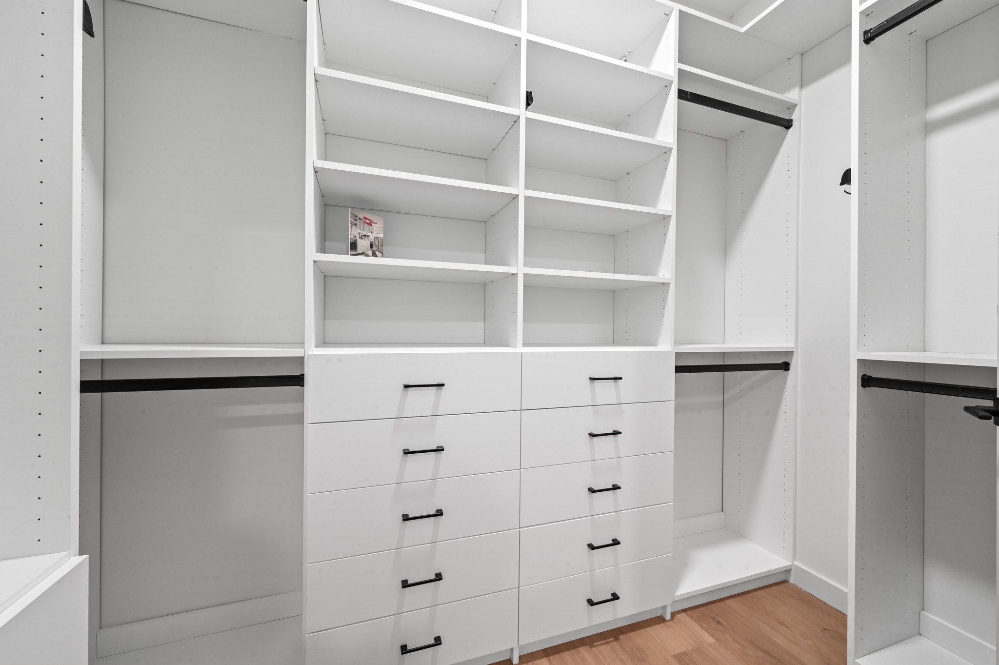 2209 South 1st Street, Unit 209 Austin, TX 78704 - Photo 15 of 38 Primary finished closet