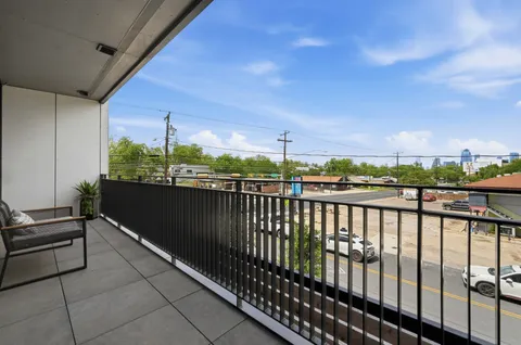 $729,700 | 2209 South 1st Street, Unit 209, Austin, TX 78704