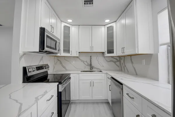 $2,200 | 318 Monaco Boulevard, Unit G, Delray Beach, FL 33446