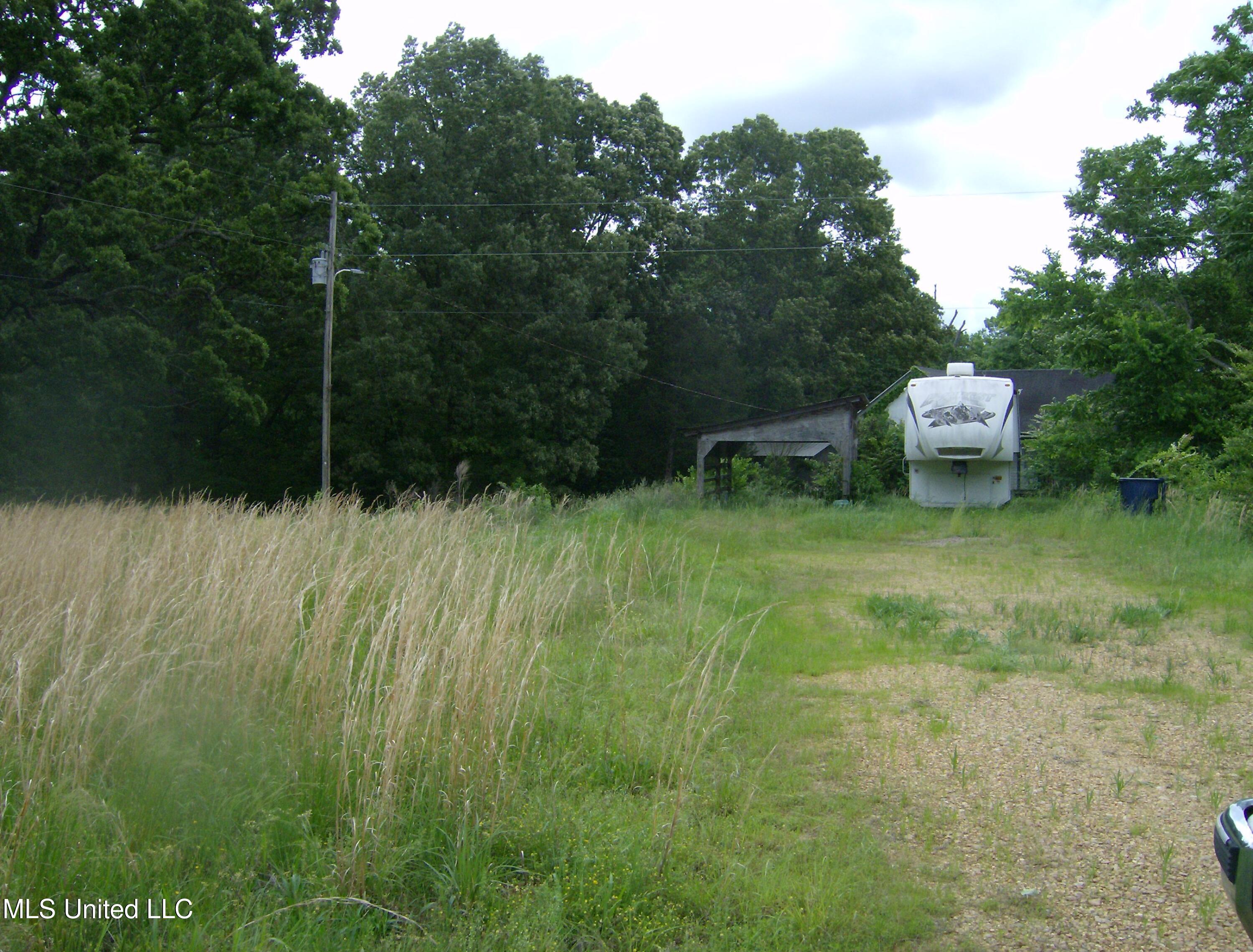 13705 Byhalia Road Byhalia, MS 38611 - Photo 3 of 7 Lewisburg