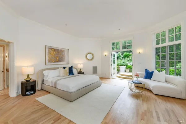 $4,990,000 | 2 Woodland Place, Kentfield, CA 94904